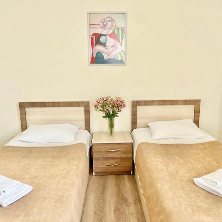 Hotel Mireosi Batumi Ngoại thất bức ảnh