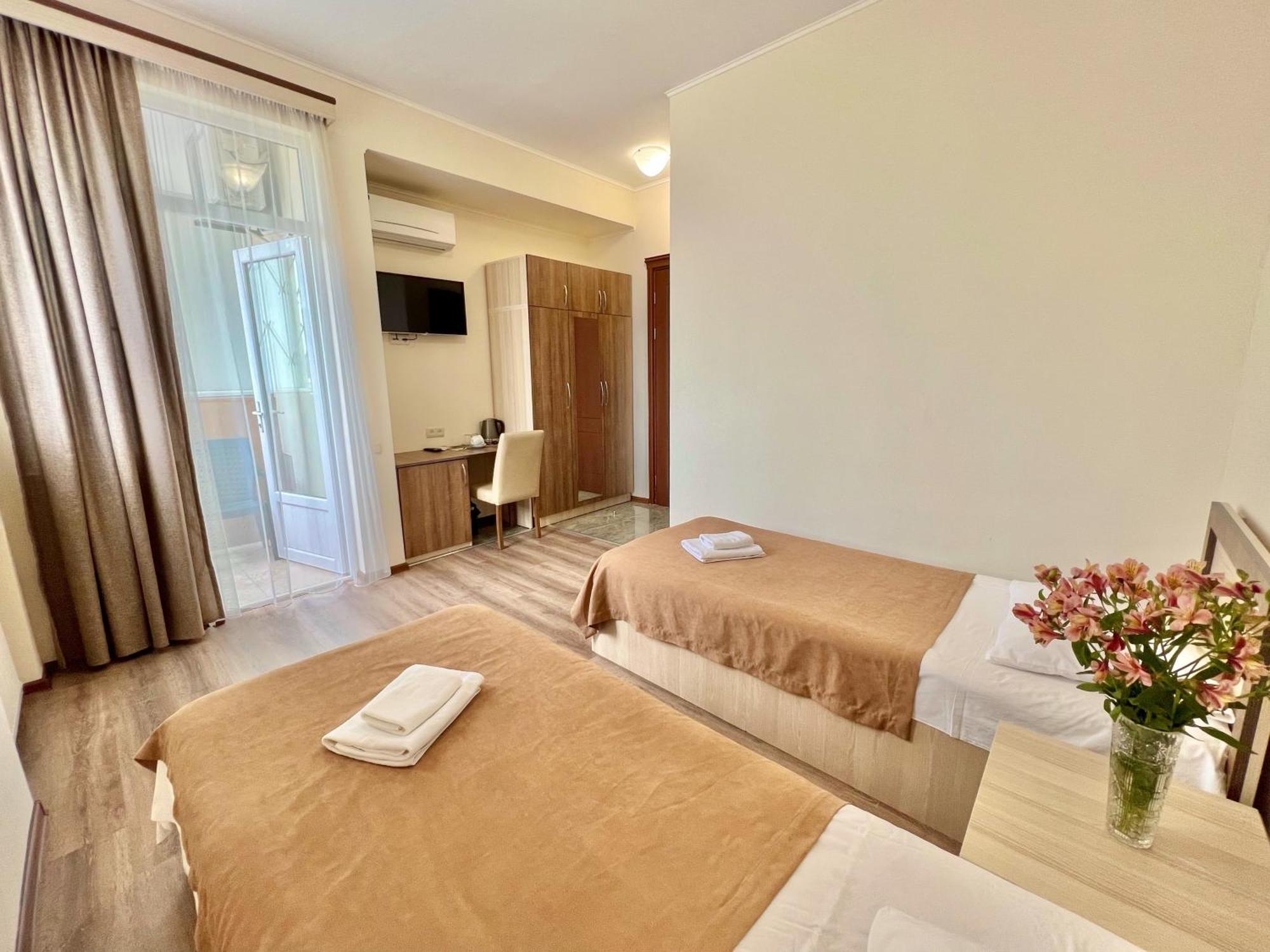 Hotel Mireosi Batumi Ngoại thất bức ảnh