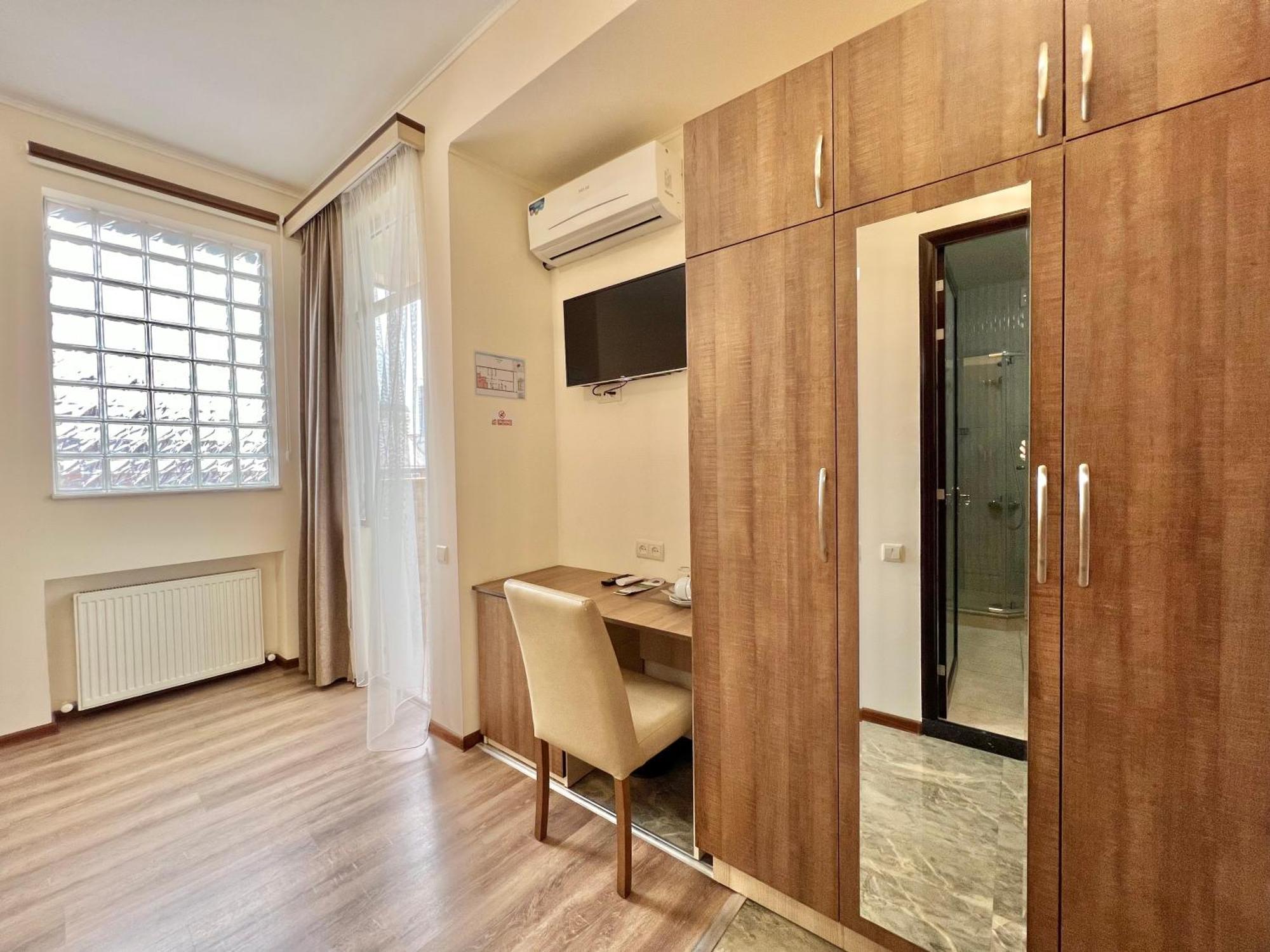 Hotel Mireosi Batumi Ngoại thất bức ảnh